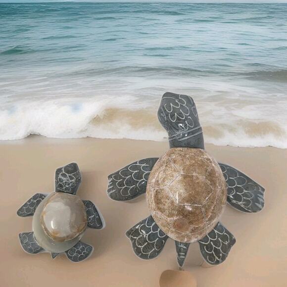 Lot of 2 Sea Turtle Figurines Hand Carved Stone Carvings Collectibles - Picture 1 of 12